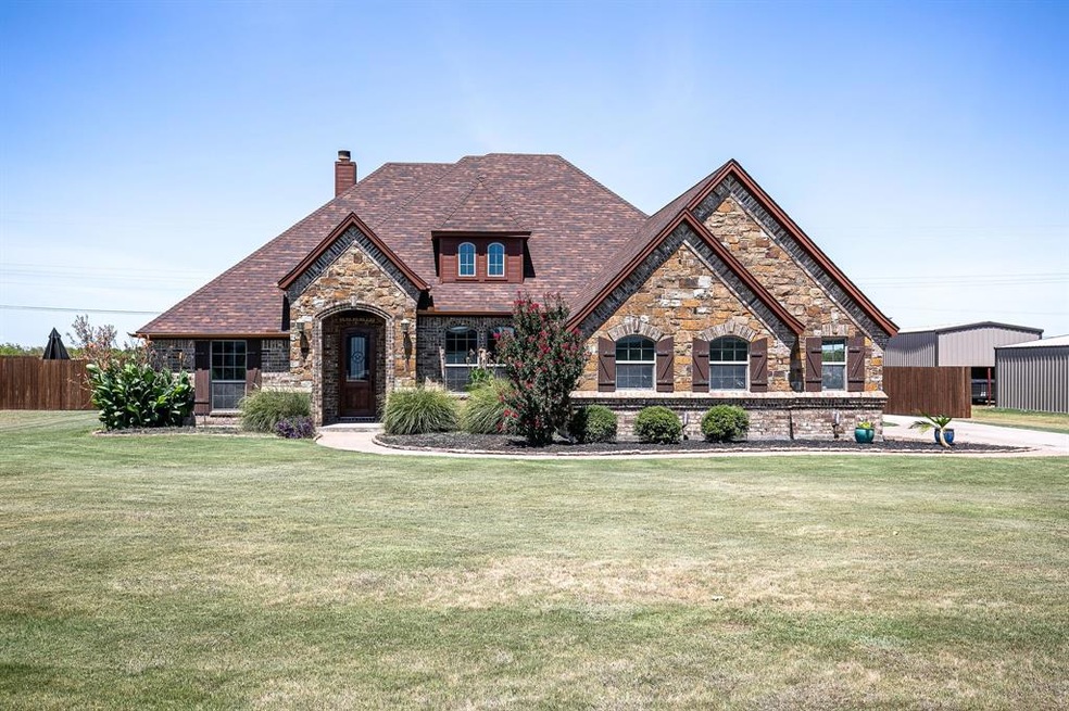 141 Mesquite Dr, Decatur, TX 76234 - photo 1