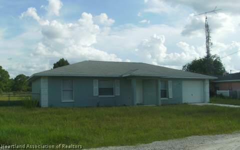 327 Joppa Ave, Lake Placid, FL 33852 - photo 1