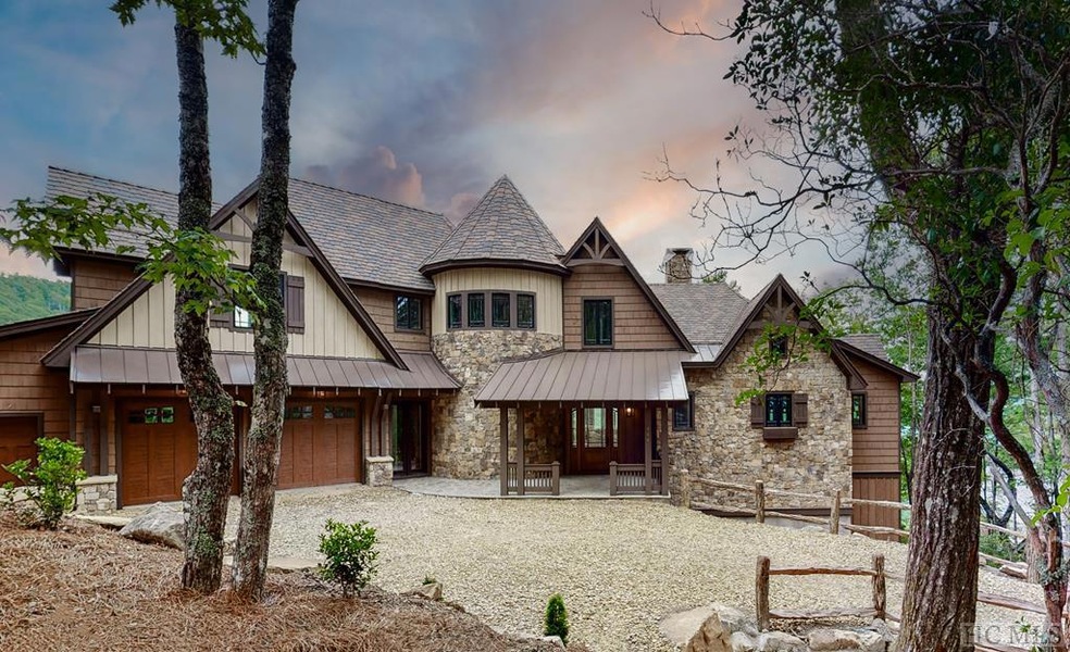 444 E Ridge Rd, Cashiers, NC 28717 - photo 1