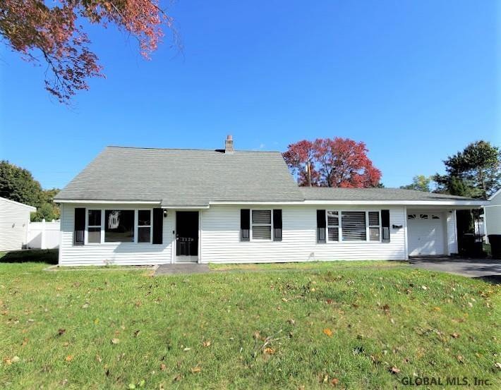 1128 Outer Dr, Schenectady, NY 12303 - photo 1