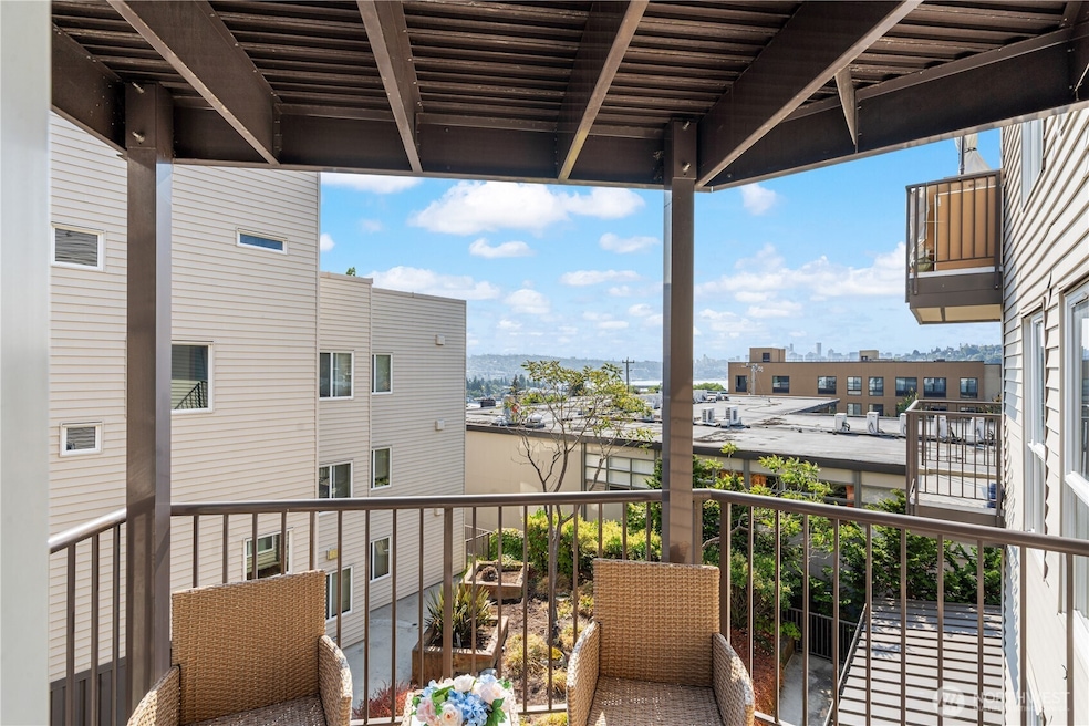 4020 Aurora Ave N unit 302, Seattle, WA 98103 - photo 1