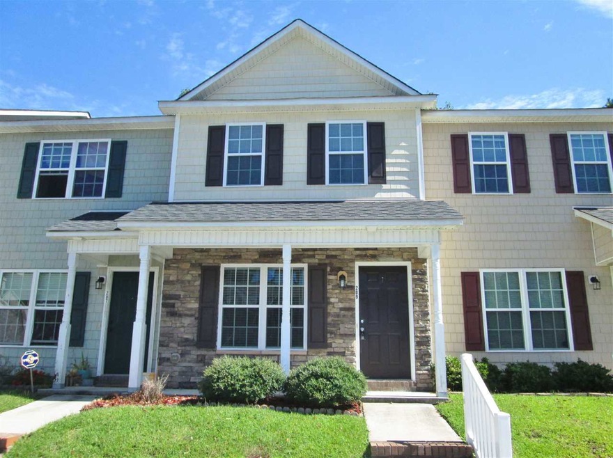 209 Doris Place Dr, Jacksonville, NC 28540 - photo 1