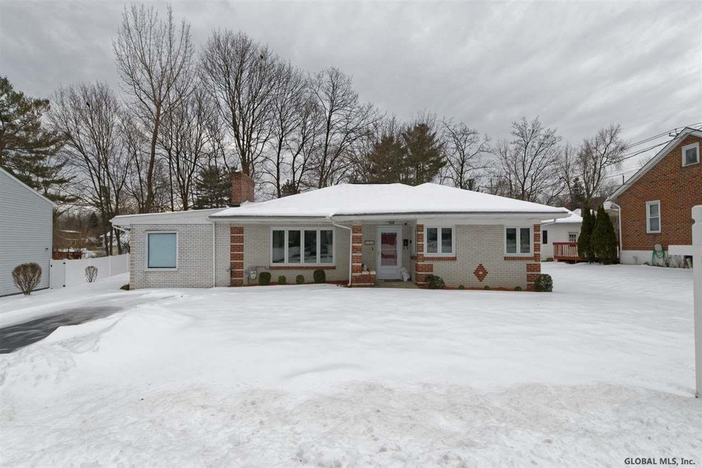 104 Madison Ave, Rensselaer, NY 12144 - photo 1