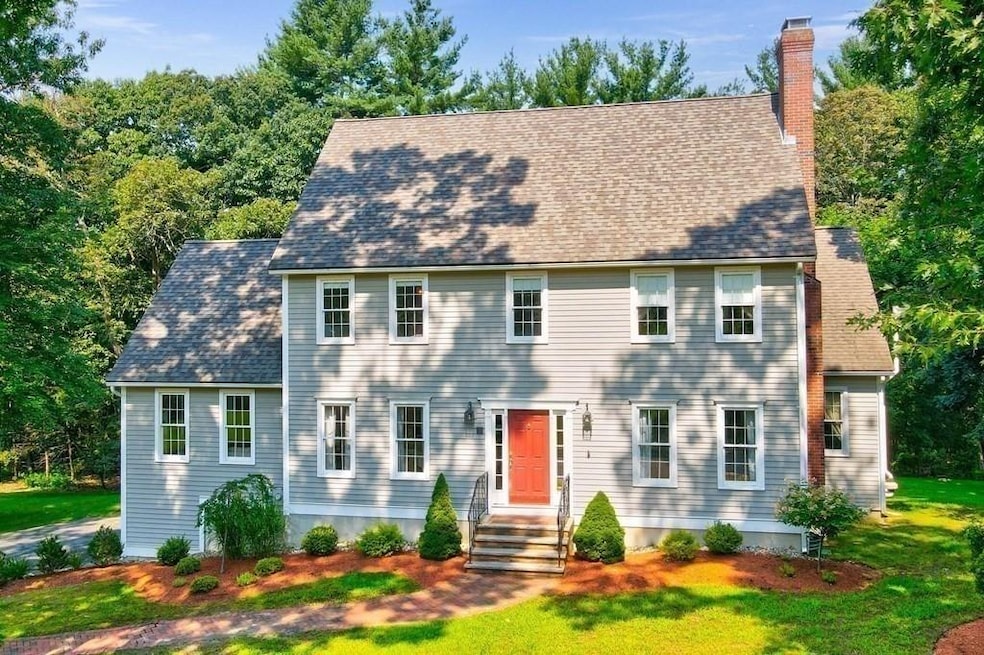 10 Darrell Dr, North Reading, MA 01864 - photo 1