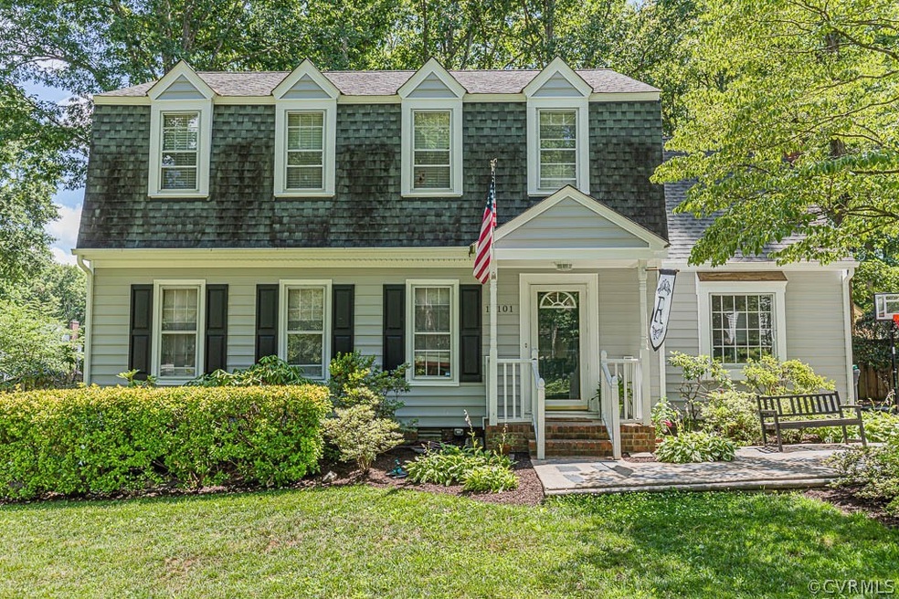 Welcome Home to 13101 Glenmeadow Ct in Walton Park!