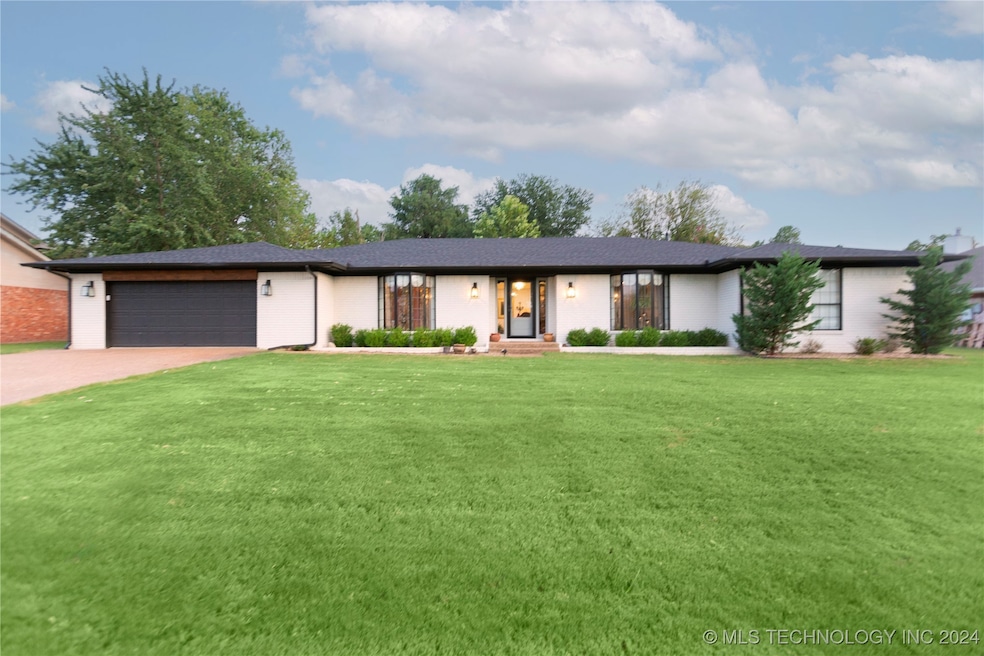 506 Flamingo Rd, McAlester, OK 74501 - photo 1