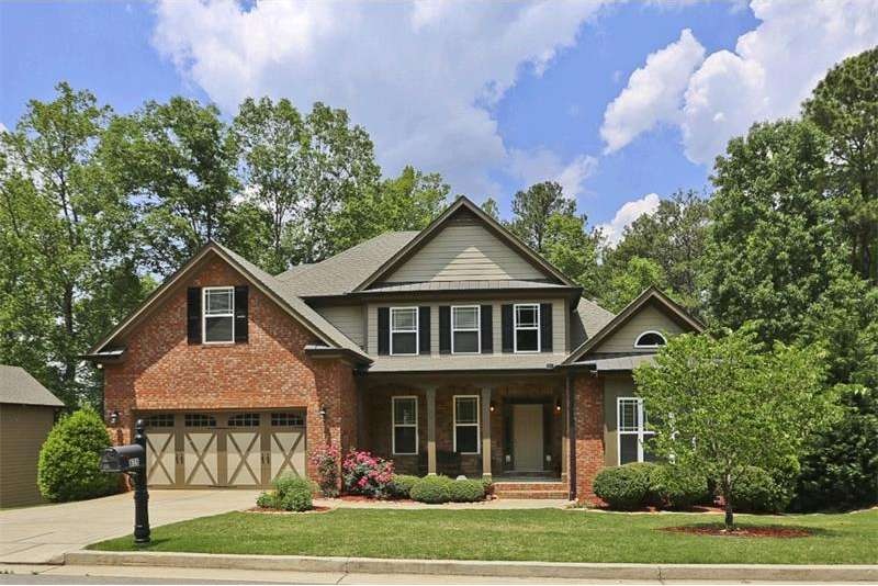WOW! Newer construction in the City of Roswell wit