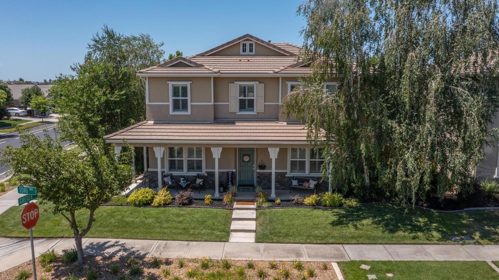 2378 Tori Way, Oakdale, CA 95361 - photo 1