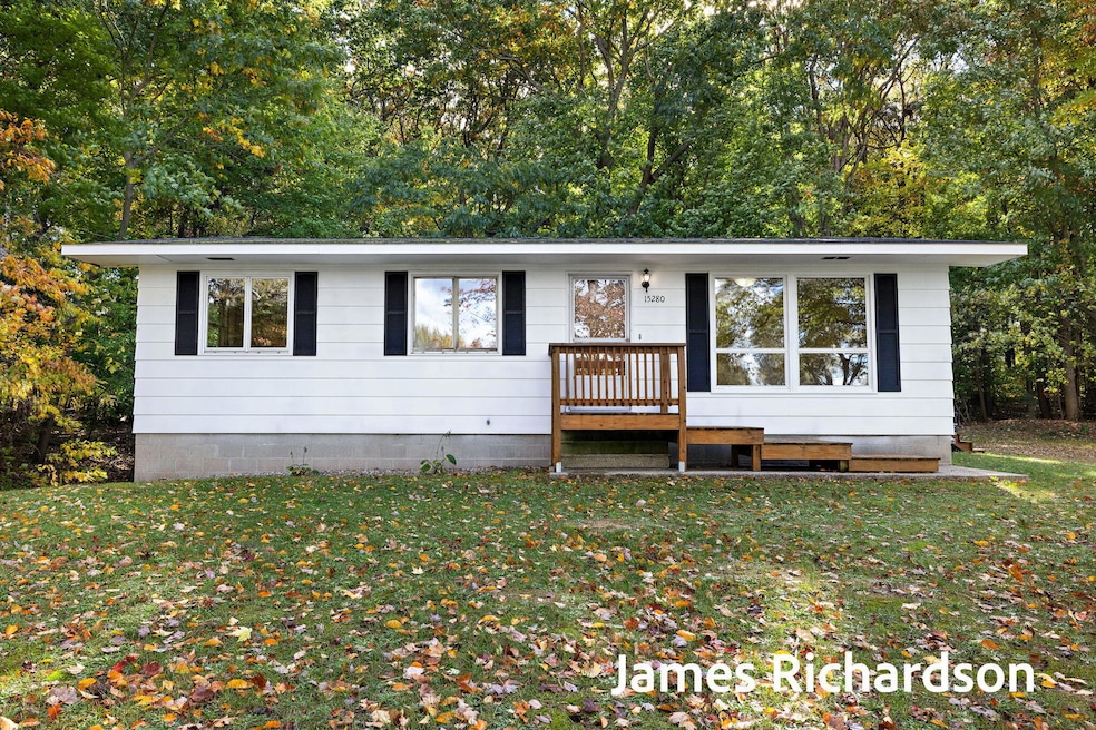 For Sale $349,900 • Co-Listing Agent