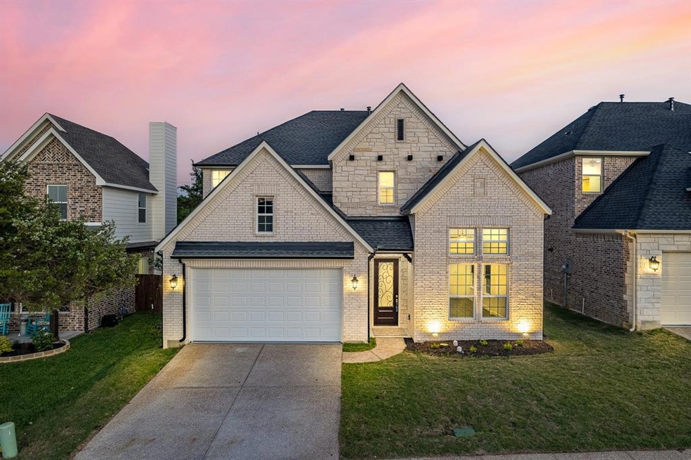 1703 Prestwick Ln, Ennis, TX 75119 - photo 1