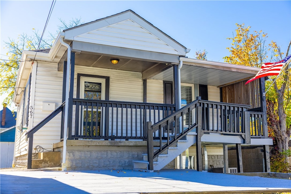 567 Duncan Ave, Washington, PA 15301 - photo 1