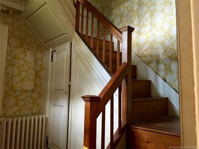 14 Main St S, Woodbury, CT 06798 - photo 1