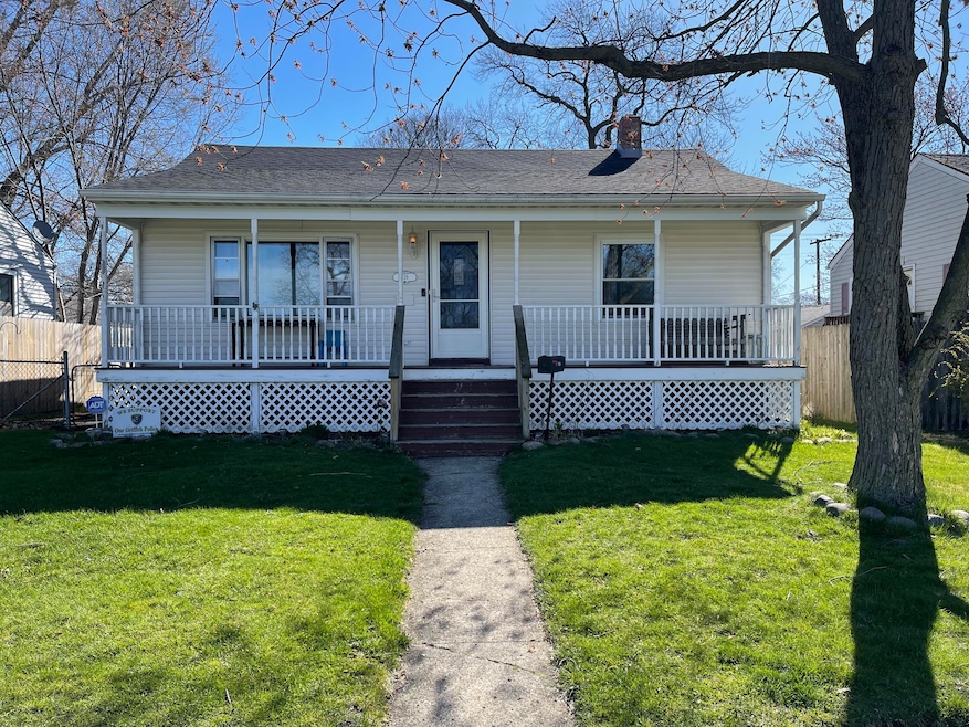 139 N Wiggs St, Griffith, IN 46319 - photo 1