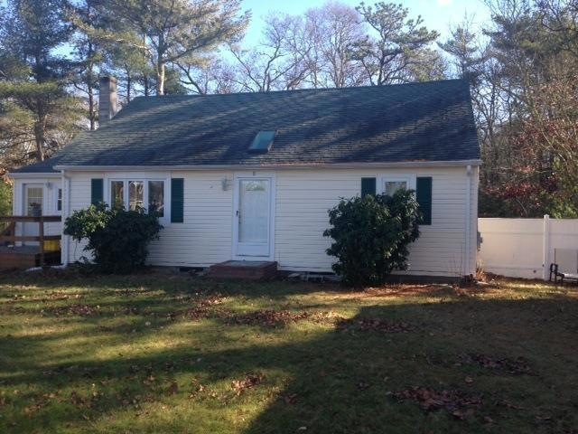 8 Teixeira Ln, East Falmouth, MA 02536 - photo 1
