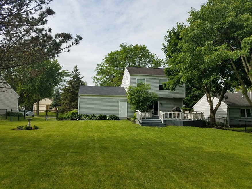 1025 Meghan Ave, Algonquin, IL 60102 - photo 1