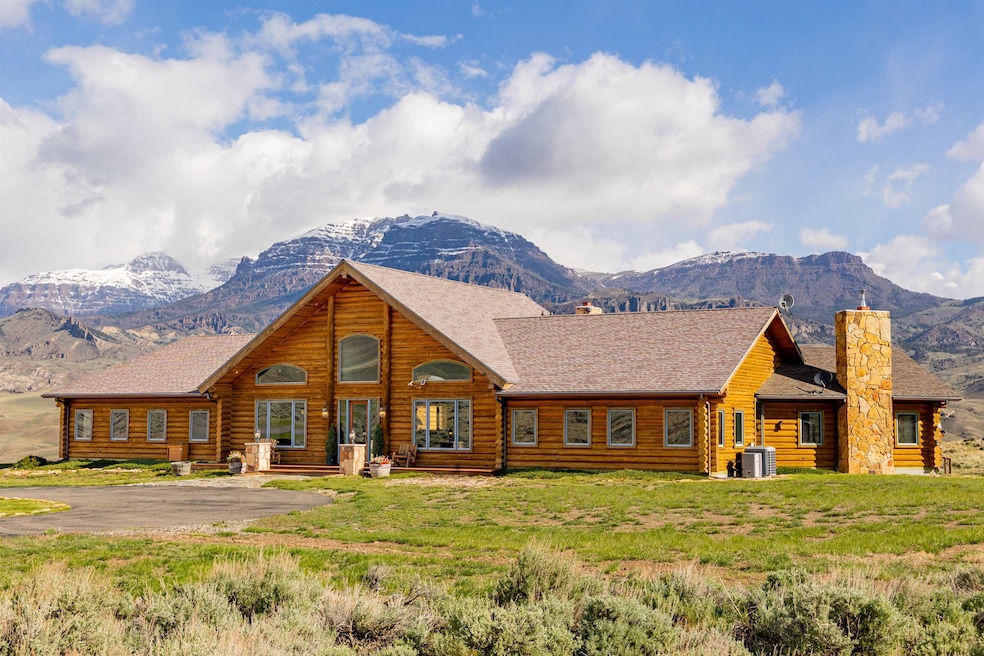 For Sale $2,850,000