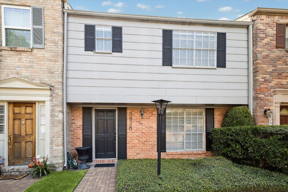 5826 Doliver Dr unit 55, Houston, TX 77057 - photo 1