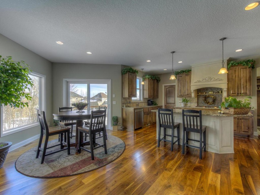 Note the detail in this gourmet kitchen.