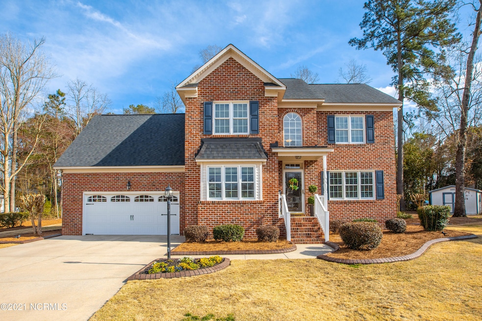 670 Chaucer Dr, Winterville, NC 28590 - photo 1