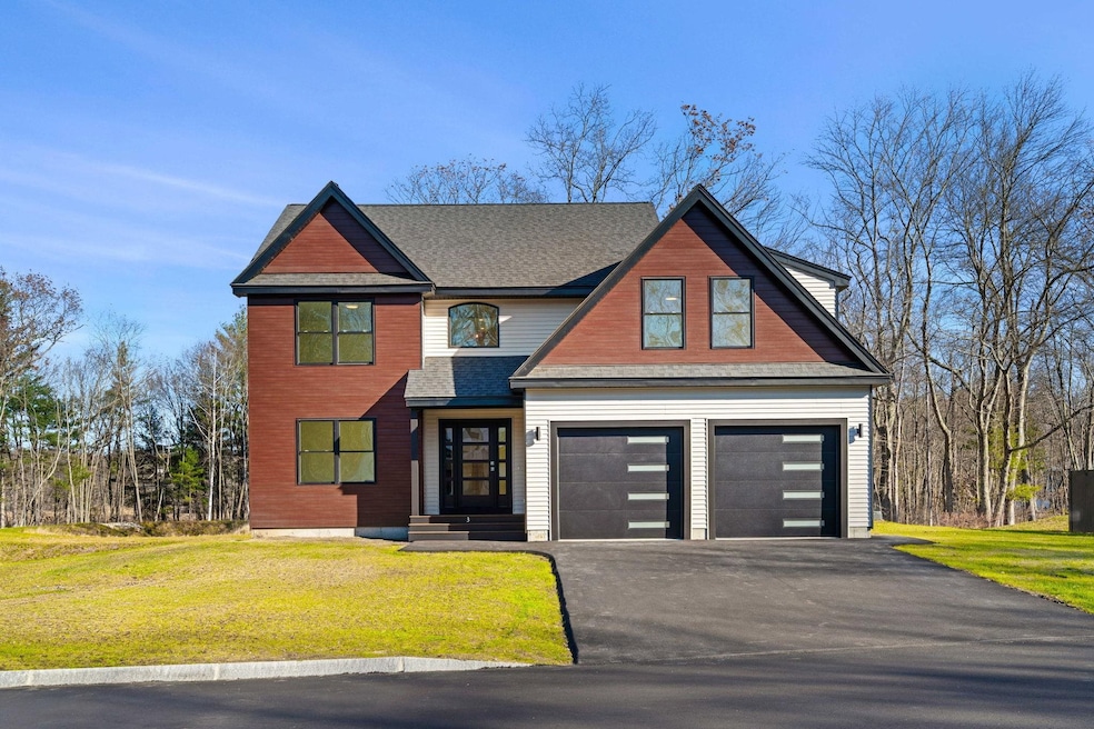 17 Lily Ln, Londonderry, NH 03053 - photo 1