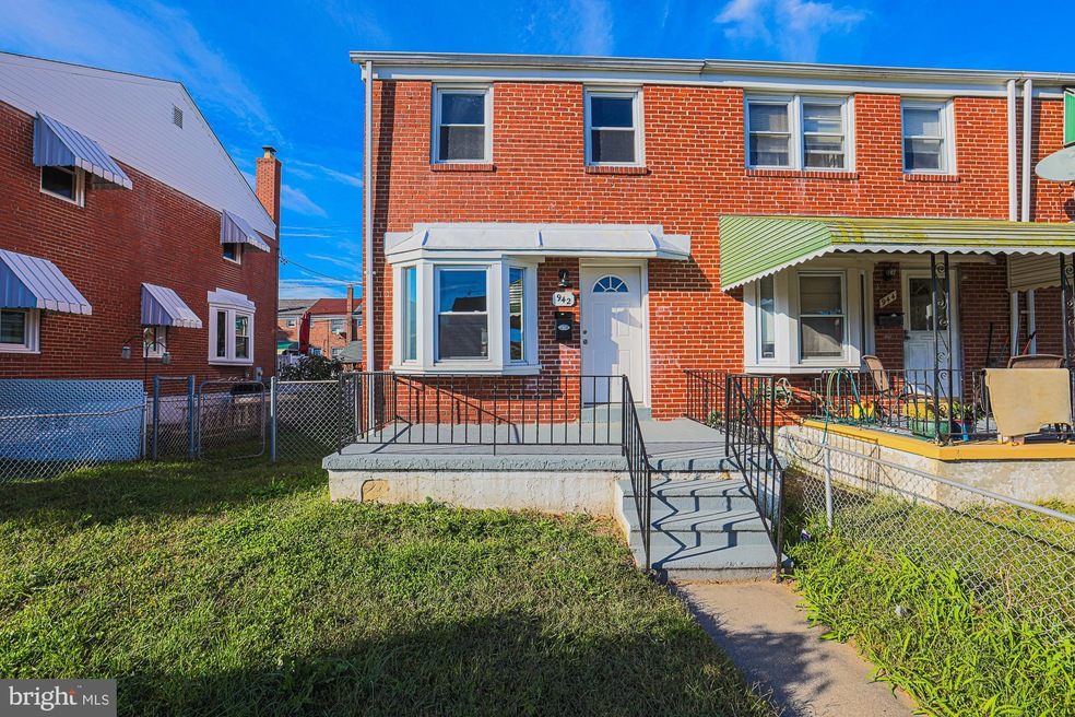 942 Arncliffe Rd, Essex, MD 21221 - photo 1