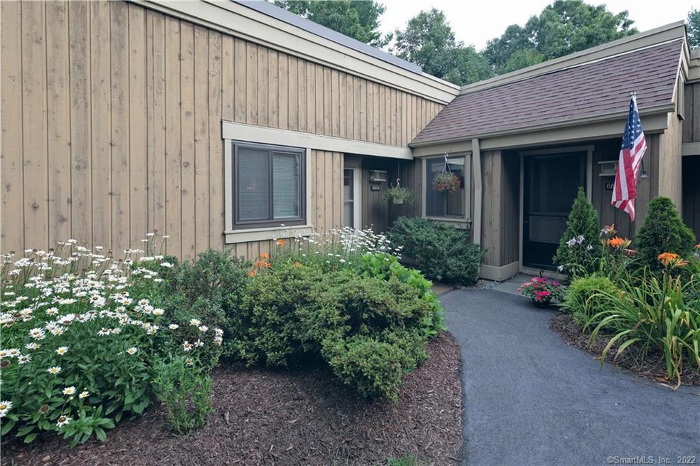 683 Heritage Village unit A, Southbury, CT 06488 - photo 1