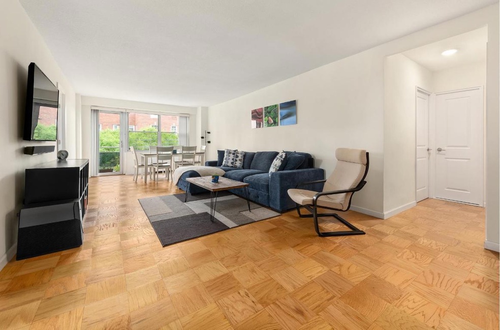 70-31 108th St unit 6C, Forest Hills, NY 11375 - photo 1