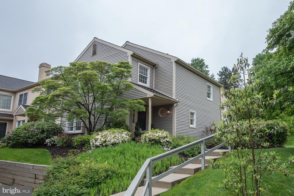 32 Wingstone Ln, Devon, PA 19333 - photo 1