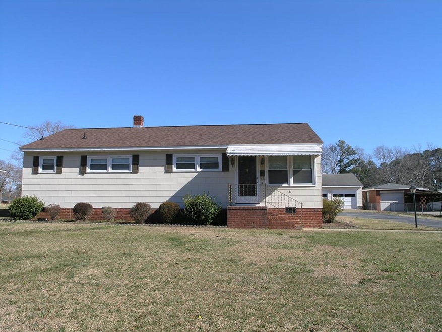 1406 Johnston St, Roanoke Rapids, NC 27870 - photo 1