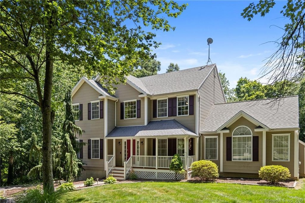 8 Marian Ln, Oxford, CT 06478 - photo 1