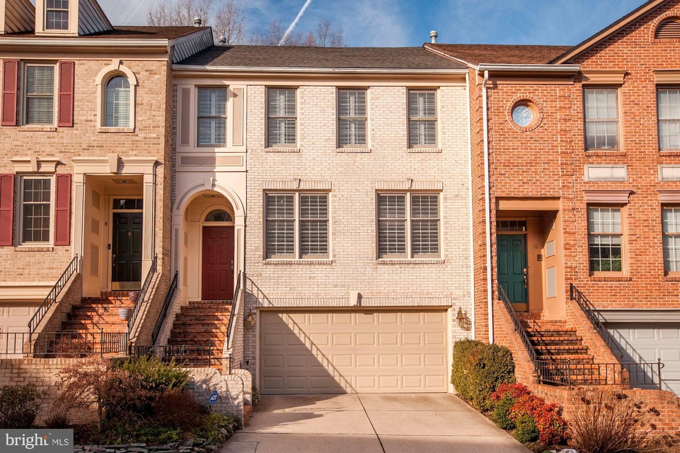 10 Bloomingdale Ct, Rockville, MD 20852 - photo 1