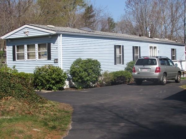 17 Ash St, Rockland, MA 02370 - photo 1