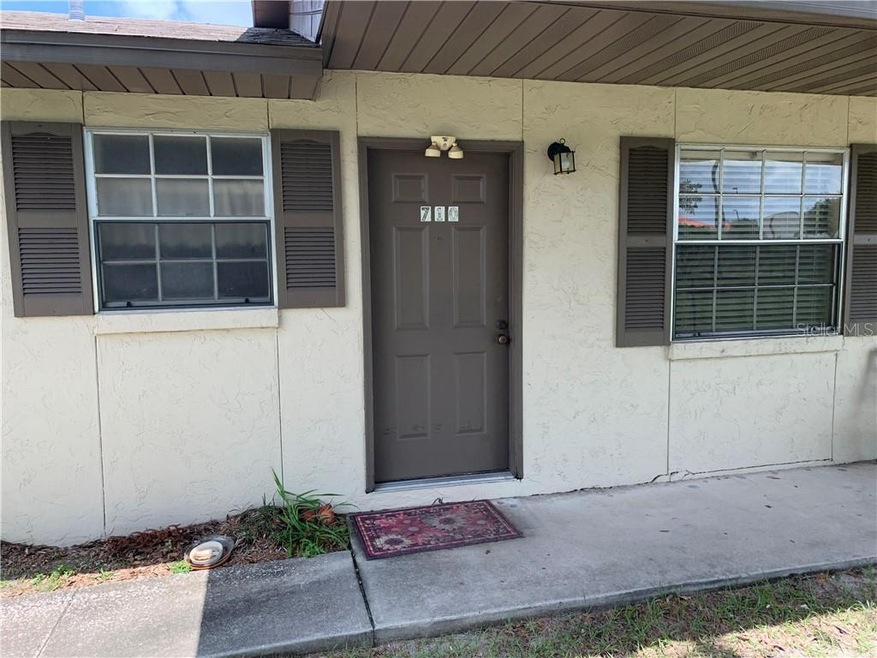 710 N Sinclair Ave, Tavares, FL 32778 - photo 1
