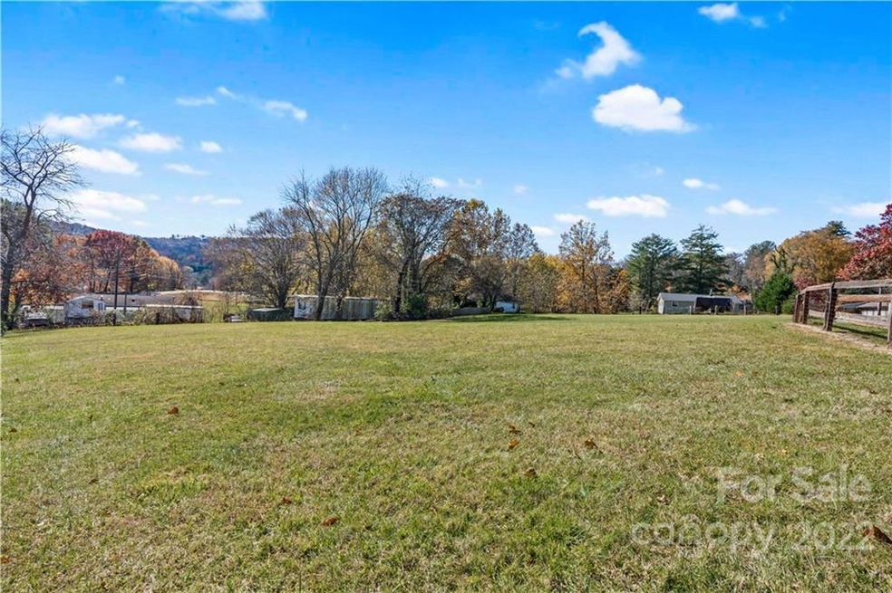99999 Masters Ln, Asheville, NC 28806 - photo 1