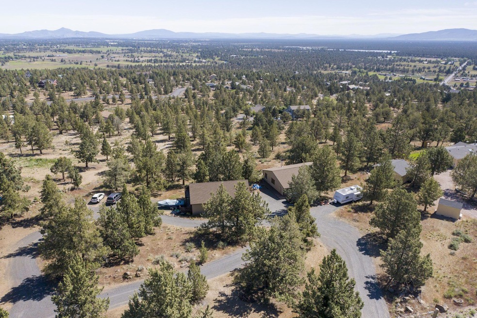 65580 78th St, Bend, OR 97703 - photo 1