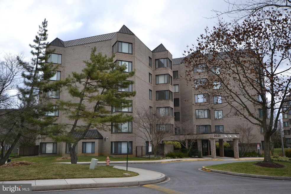 3031 Fallstaff Rd unit 401C, Baltimore, MD 21209 - photo 1