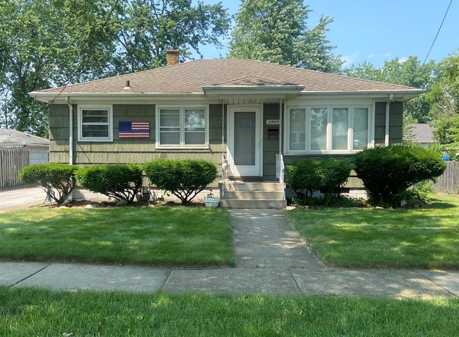 3909 Highway Ave, Highland, IN 46322 - photo 1