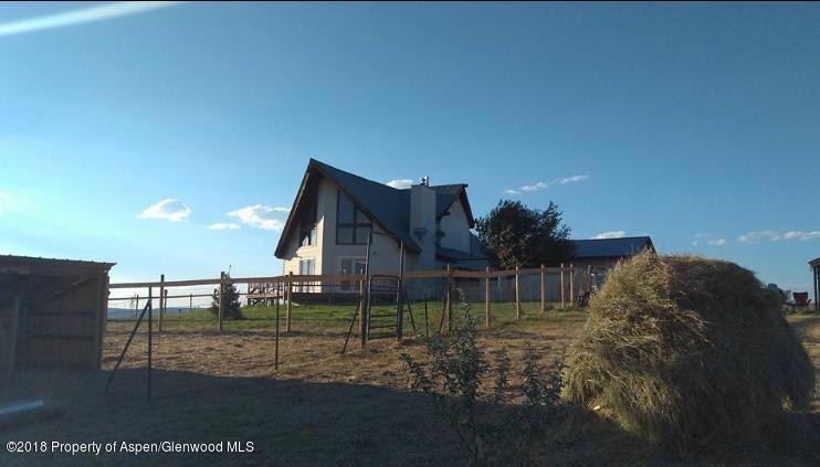 320 Crown Dr, Craig, CO 81625 - photo 1