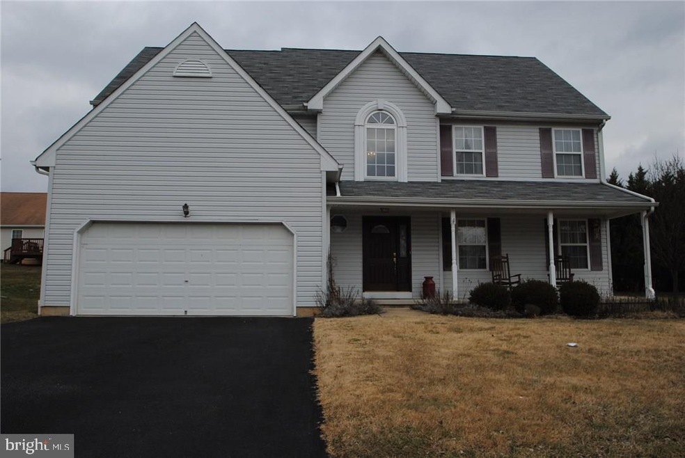 106 W Flagstone Dr, Newark, DE 19702 - photo 1