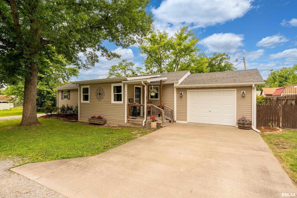 Under Contract $230,000