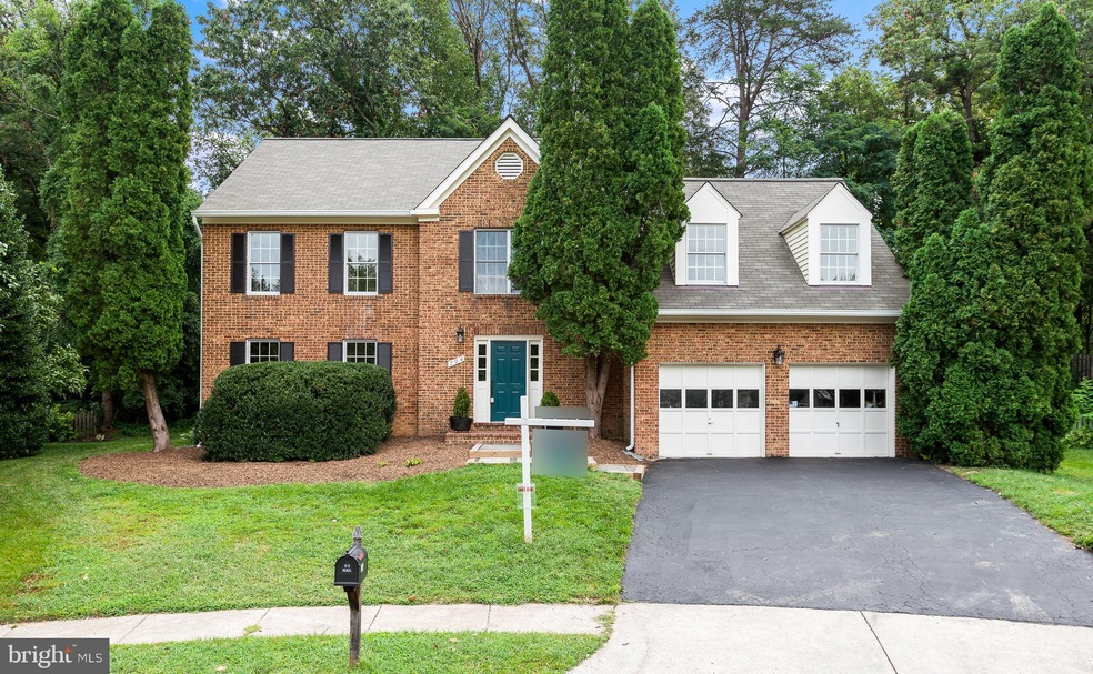 704 Talahi Ct SE, Vienna, VA 22180 - photo 1