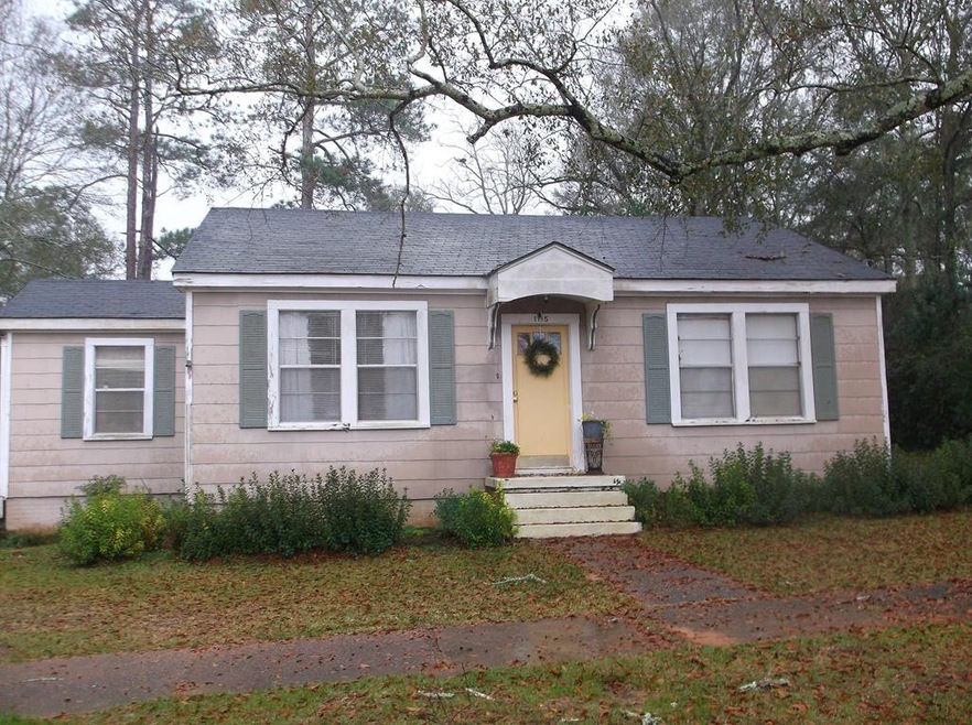 1115 New York Ave, McComb, MS 39648 - photo 1