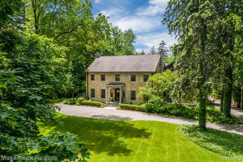 1333+N+Glengarry+Rd+Bloomfield+Hills-10-WebQuality
