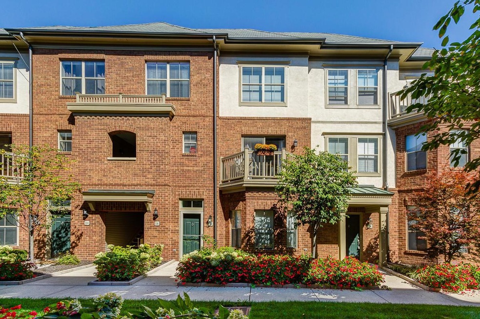 18 Victorian Gate Way