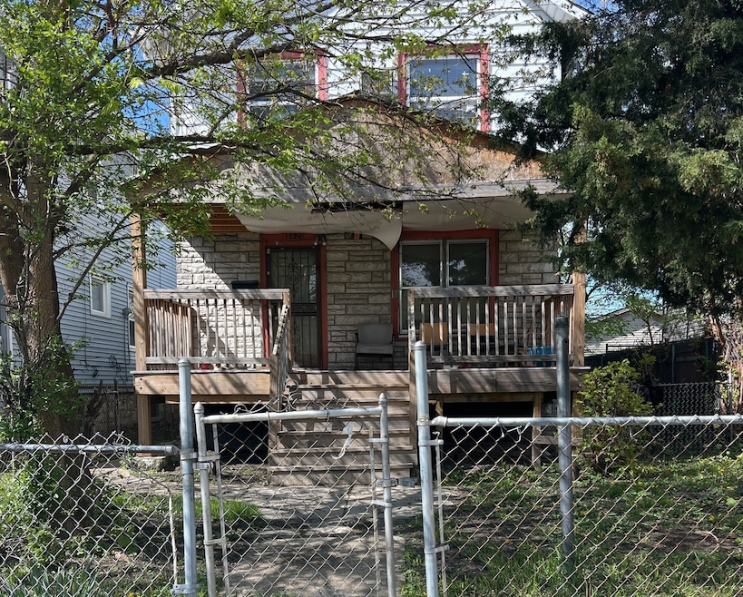 For Sale $136,000 • Co-Listing Agent