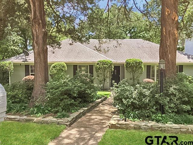 501 501 Oxford Dr, Tyler, TX 75703 - photo 1