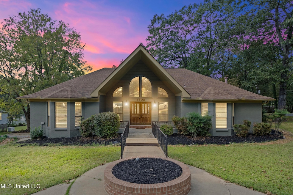 8803 Howling Fox Cove, Hernando, MS 38632 - photo 1