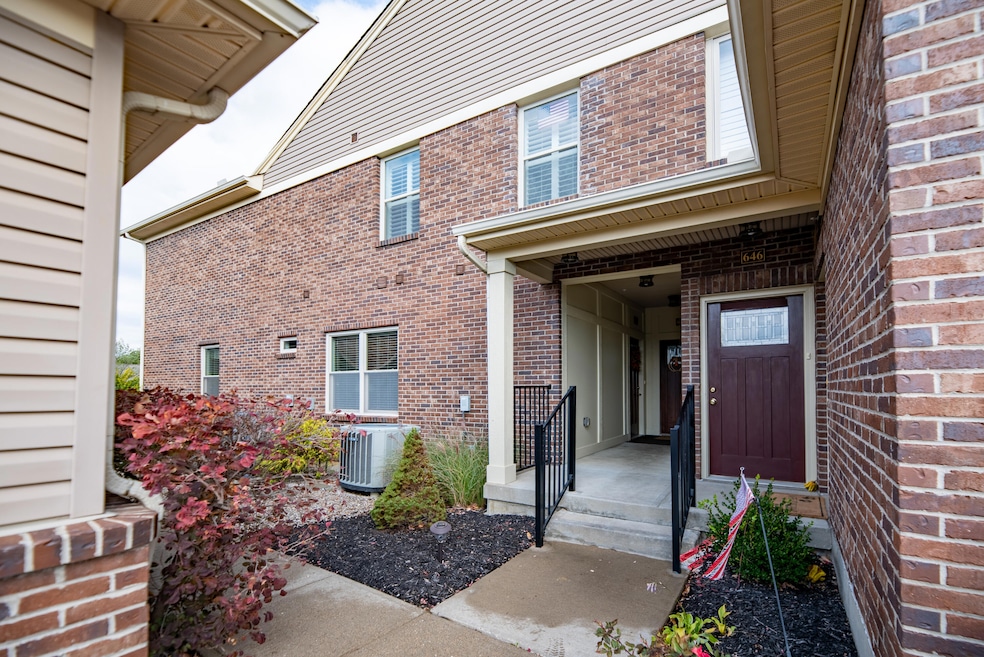 646 Hidden Pine Way, Fort Mitchell, KY 41017 - photo 1