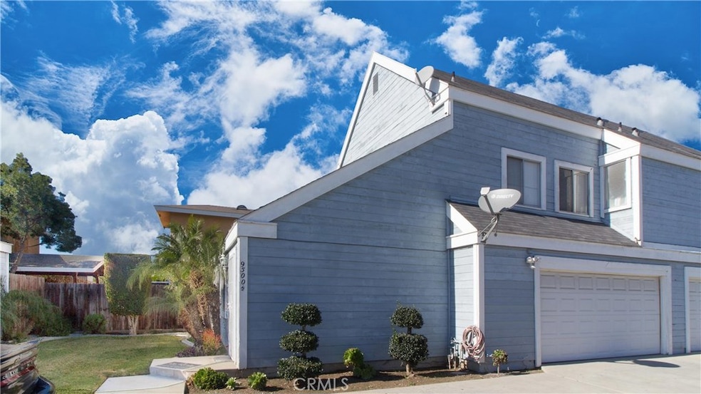 9500 1/2 Cedar St, Bellflower, CA 90706 - photo 1