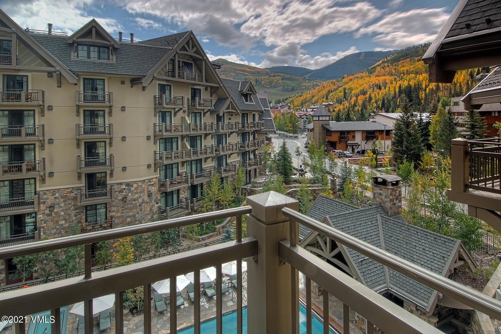 four_seasons_6102_view